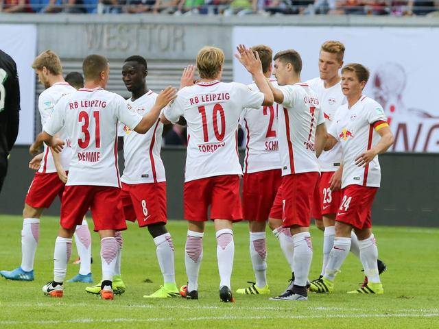  沃尔夫斯堡稳扎稳打，德甲中游球队诠释务实足球哲学  