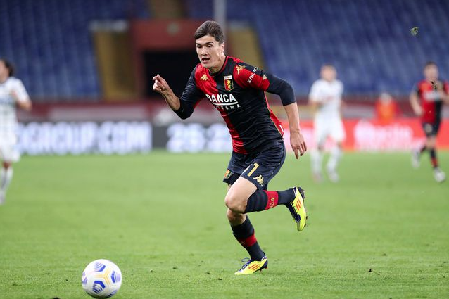  萨勒尼塔纳定位球显威力，角球战术连克强敌