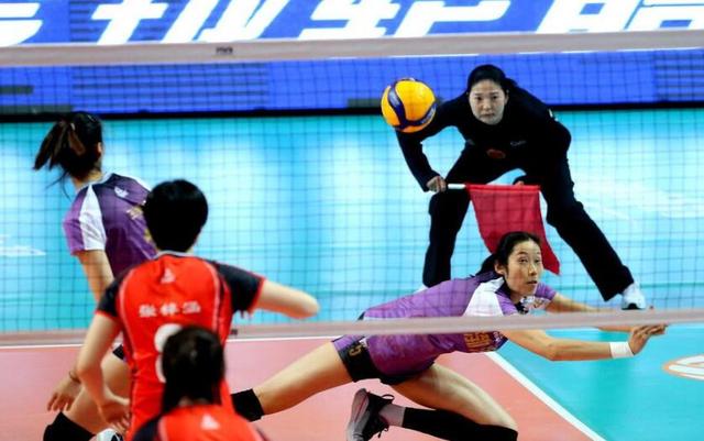  考文垂城青年学院成果丰硕，三名小将入选国家队